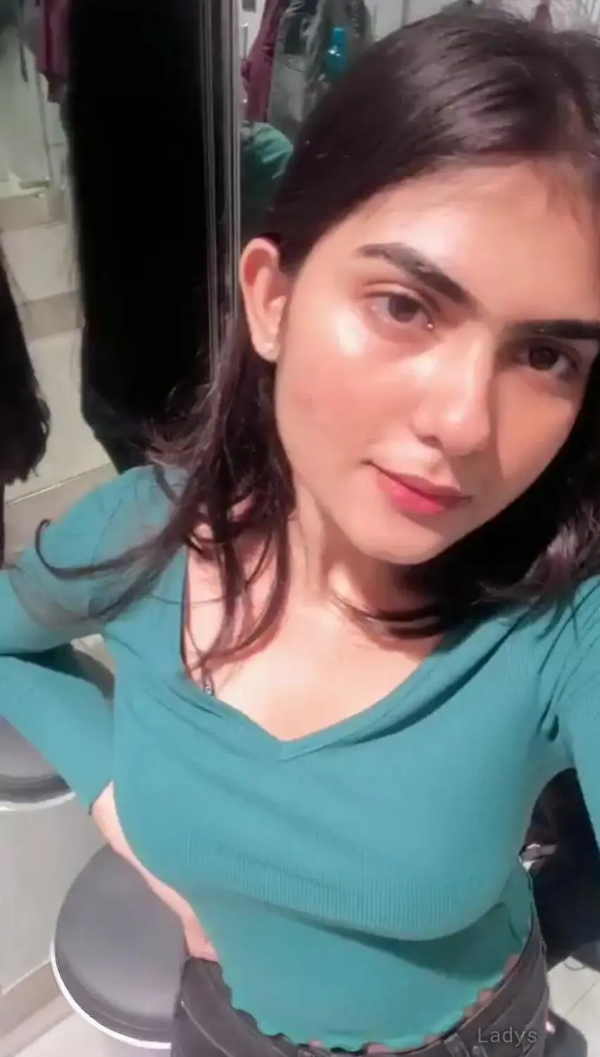 Alisha, 23 years old Kathmandu escort girl with big tits, height 171 sm, Weight kg