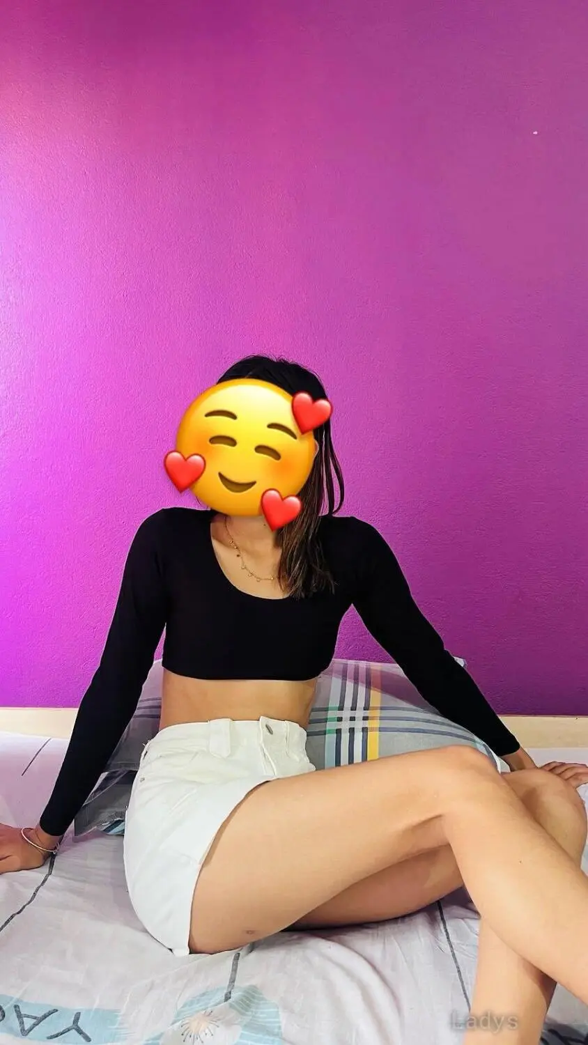 Alisha,  years old Kathmandu escort girl with big tits, height  sm, Weight  kg