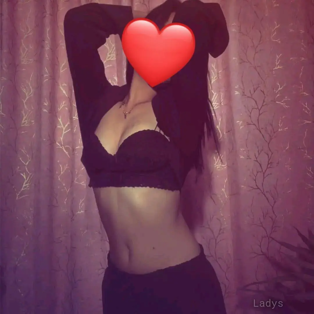 Kavita, 21 years old Kathmandu escort girl with big tits, height 168 sm, Weight kg