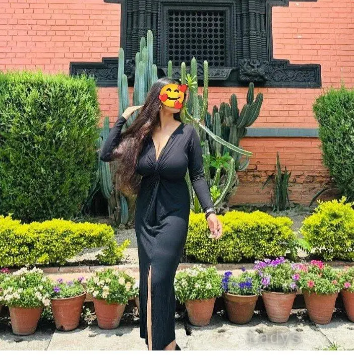 Riya, 21 years old Kathmandu escort girl with big tits, height 164 sm, Weight kg
