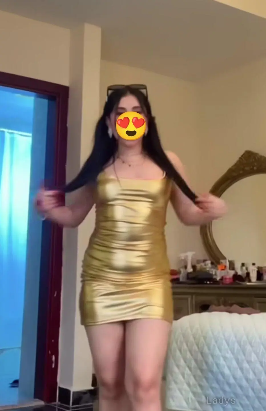 Sara, 25 years old Kathmandu escort girl with big tits, height 165 sm, Weight  kg