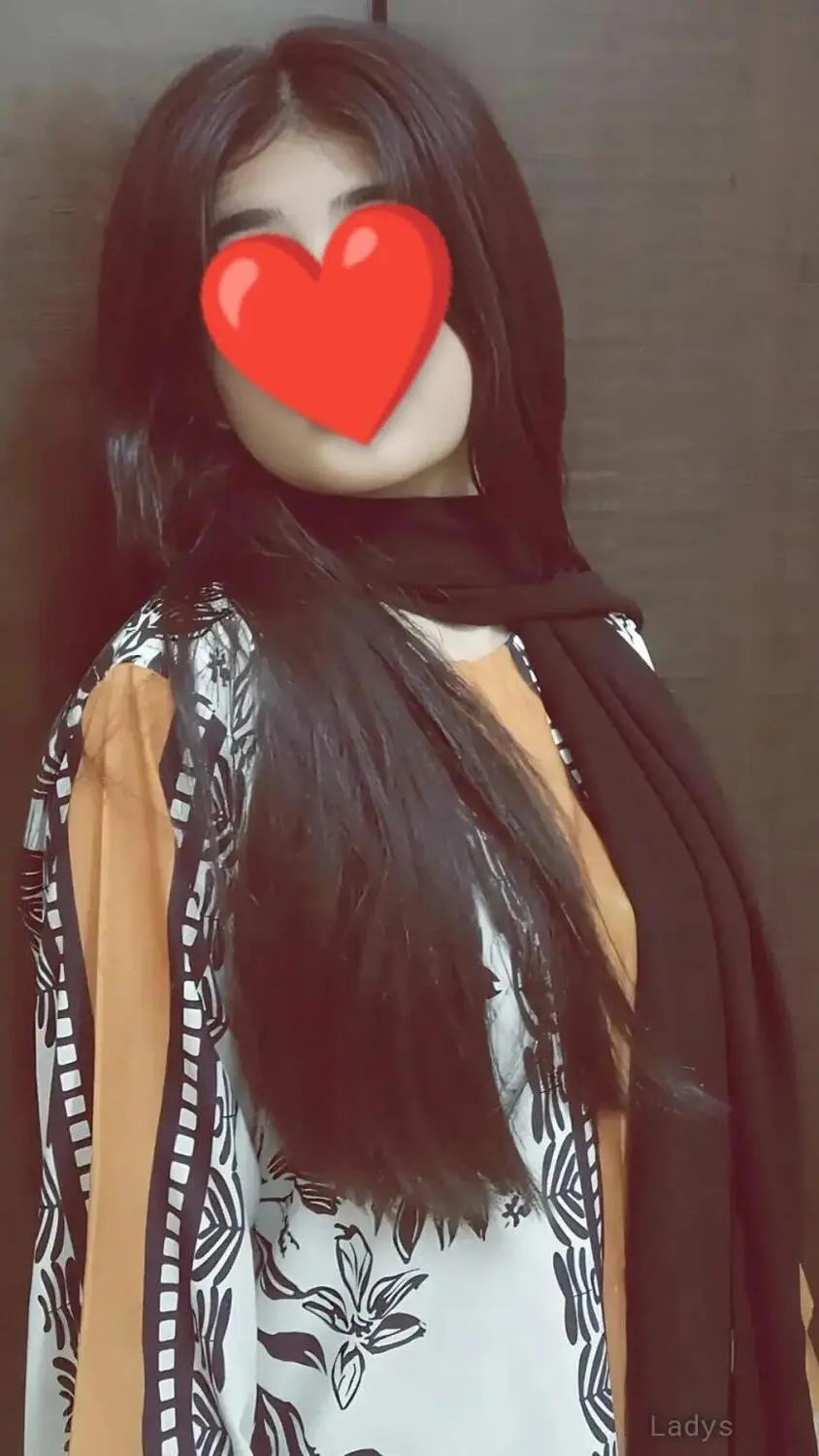Saru,  years old Kathmandu escort girl with big tits, height  sm, Weight  kg