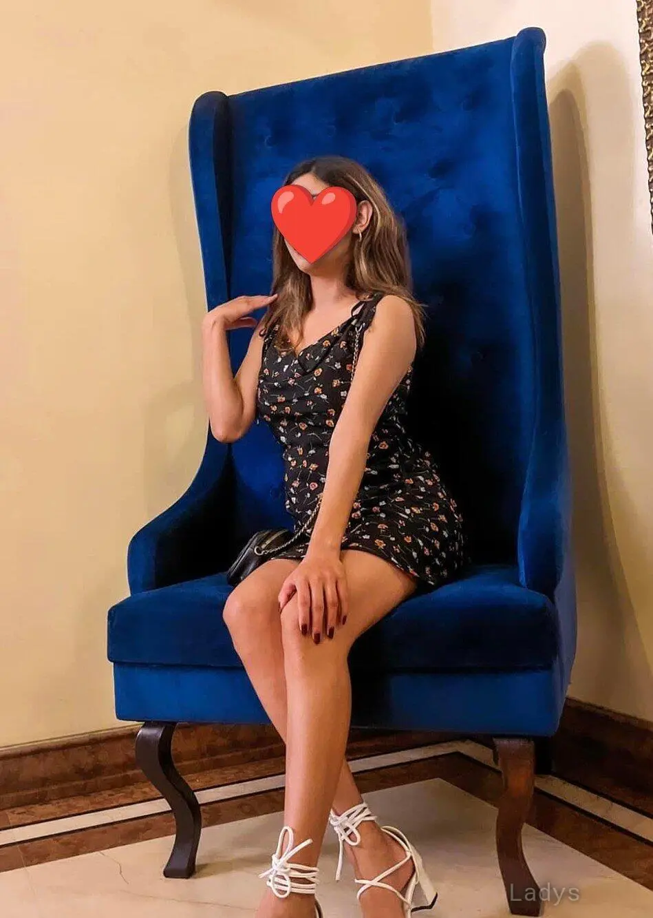 Simrika, 23 years old Kathmandu escort girl with big tits, height 165 sm, Weight kg