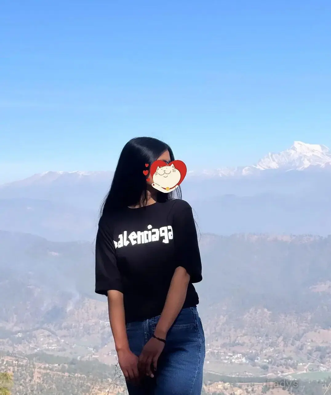 Siziling, 23 years old Kathmandu escort girl with big tits, height 174 sm, Weight kg