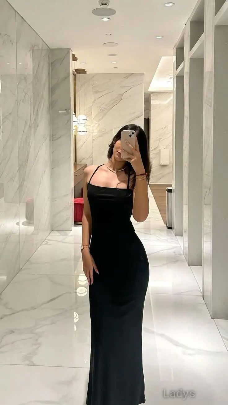 Annieee, 22 years beautiful nude Kathmandu escorts girl, height 155 sm, Weight kg