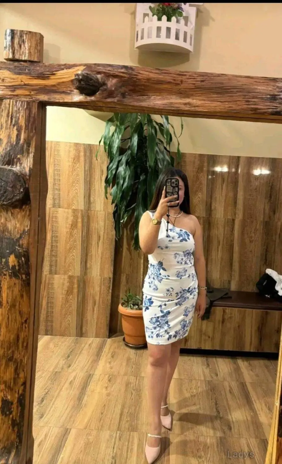 Genuine, 22 years beautiful nude Kathmandu escorts girl, height 154 sm, Weight kg