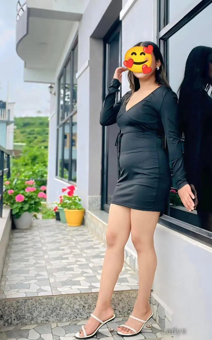 Jenny, 24 years beautiful nude Kathmandu escorts girl, height 170 sm, Weight  kg