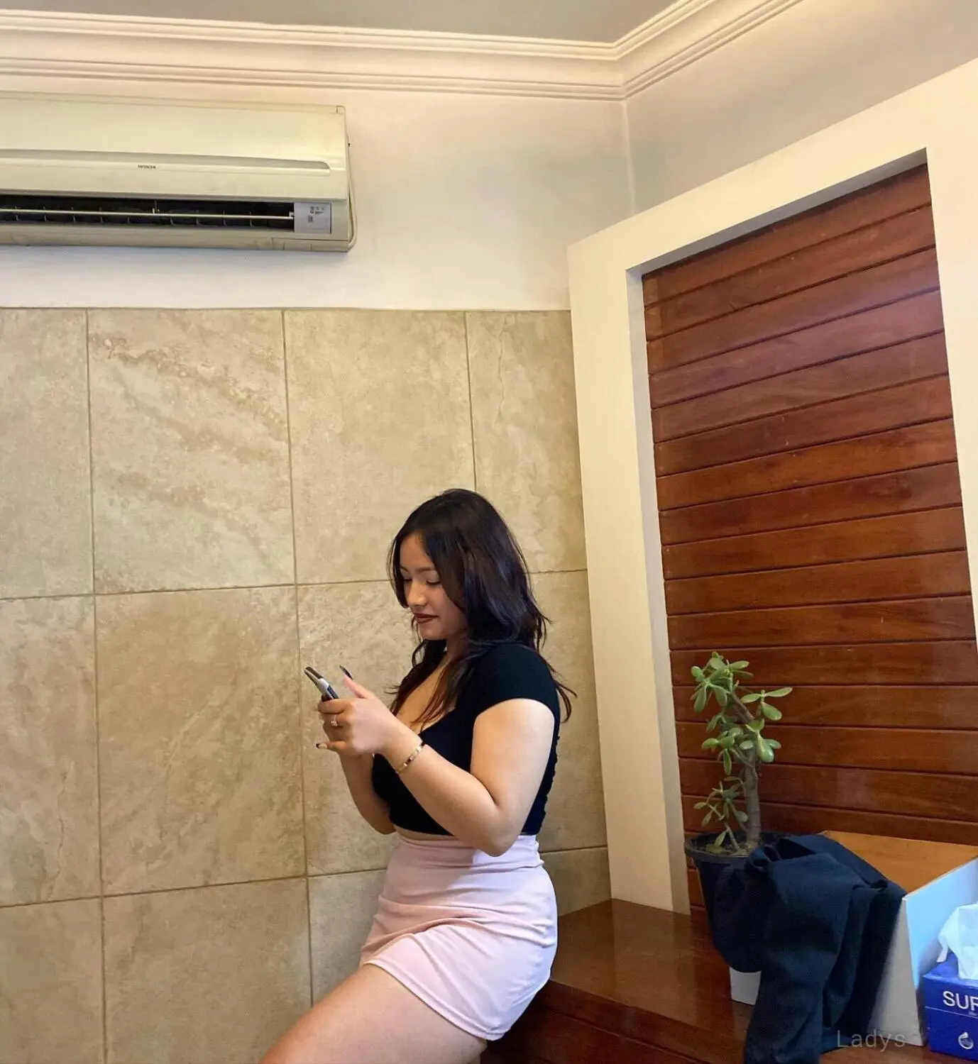 Jiya, 21 years beautiful nude Kathmandu escorts girl, height 154 sm, Weight kg