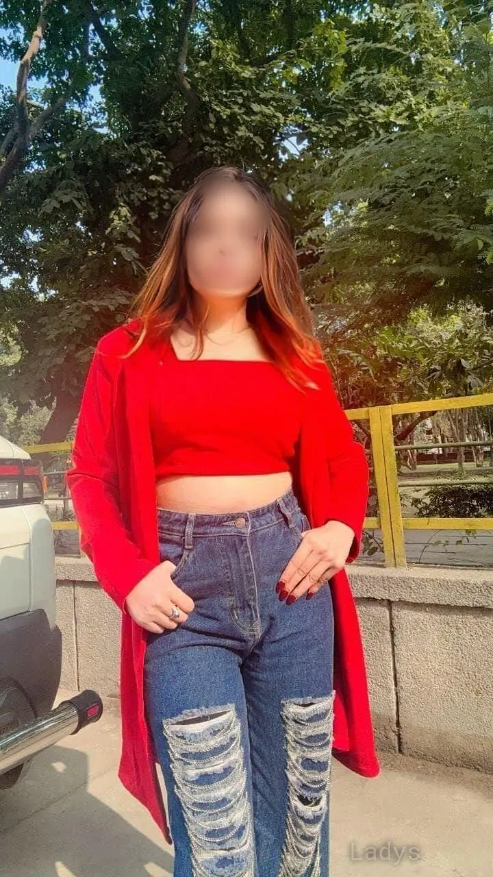 Kavya, 22 years beautiful nude Kathmandu escorts girl, height 175 sm, Weight  kg