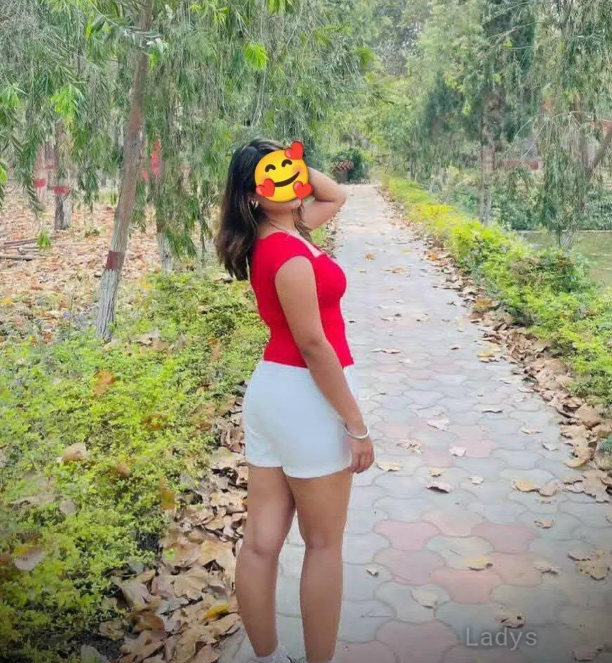 Saloni, 23 years beautiful nude Kathmandu escorts girl, height 165 sm, Weight  kg