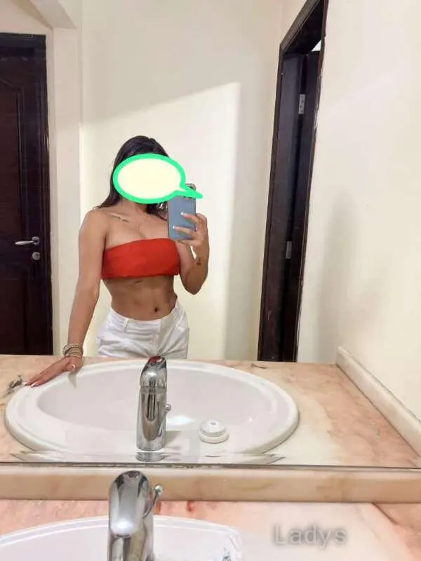 Sneha, 22 years beautiful nude Kathmandu escorts girl, height 170 sm, Weight 57 kg