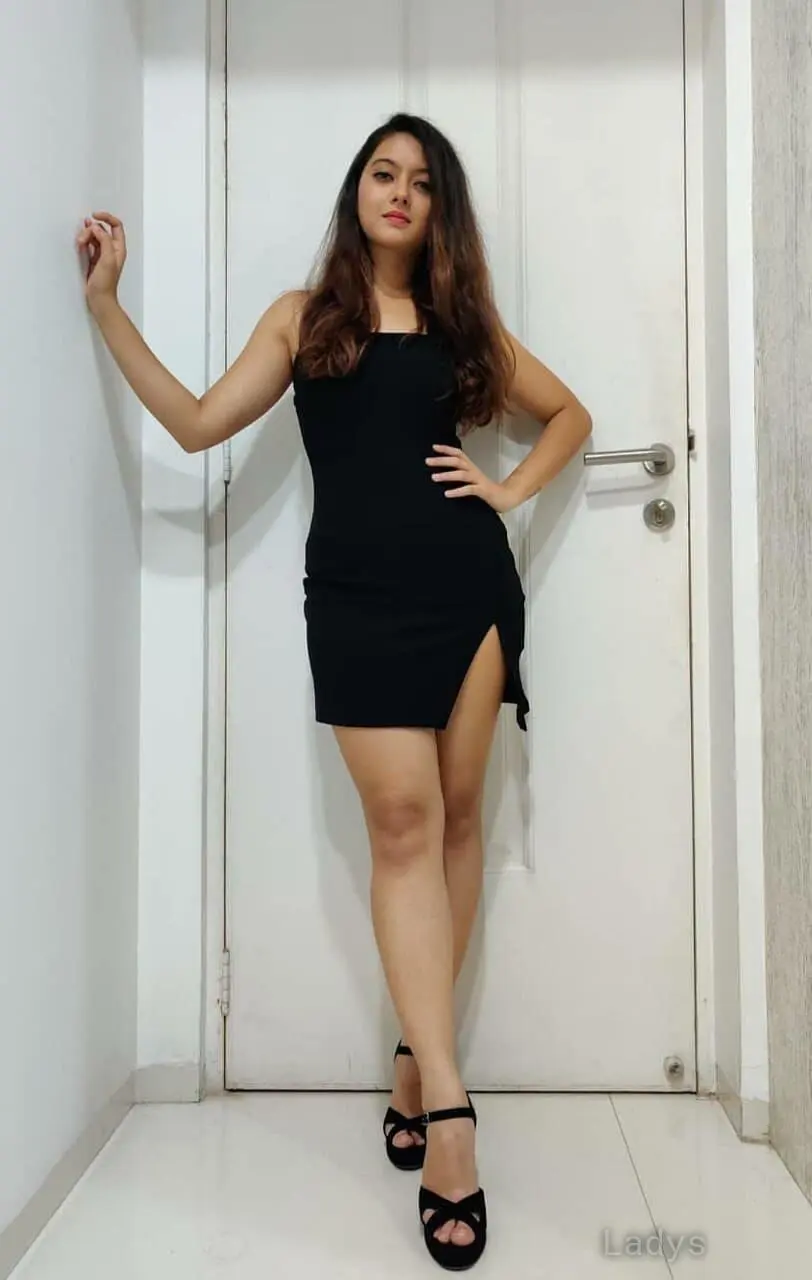 Varma, 21 years beautiful nude Kathmandu escorts girl, height 154 sm, Weight  kg