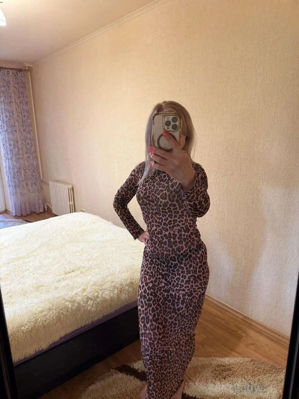 Viktoria, 35 years old Kaunas escort girl with big tits, height 165 sm, Weight 51 kg