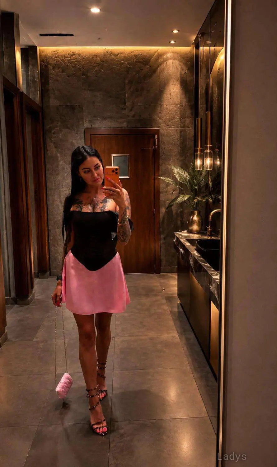 Eva Stone, 25 years beautiful nude Kaunas escorts girl, height 167 sm, Weight 56 kg