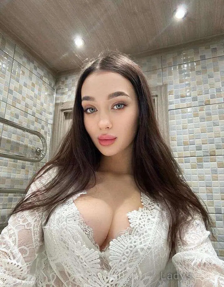 Liza, 23 years beautiful nude Kaunas escorts girl, height 162 sm, Weight 59 kg