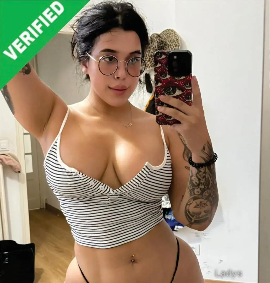 Jules, 25 years sexy hot local Kawasaki excorts girl, height 168 sm, Weight 60 kg