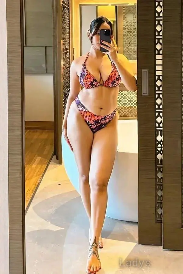 Aneliya, 23 years old Khon Kaen escort girl with big tits, height 154 sm, Weight  kg