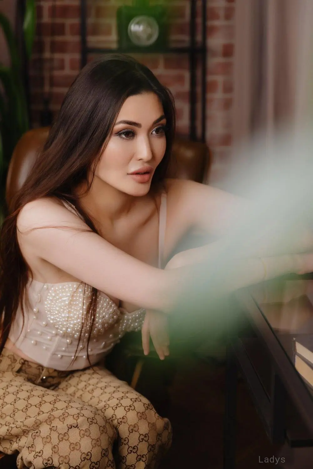 Daniela, 25 years beautiful nude Khon Kaen escorts girl, height 165 sm, Weight  kg