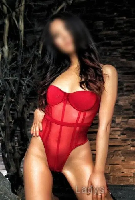 Christina, 30 years beautiful nude Kiev escorts girl, height 167 sm, Weight 52 kg
