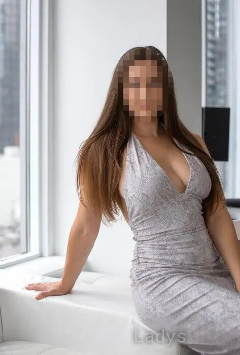 Mika, 18 years beautiful nude Kiev escorts girl, height 165 sm, Weight 67 kg