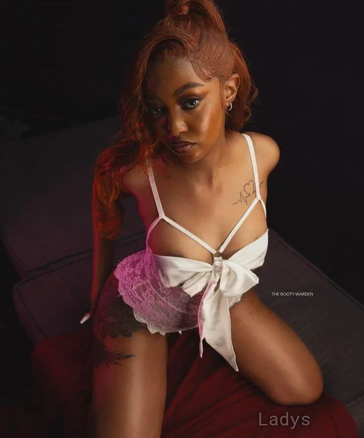 Darina, 24 years beautiful nude Kilimani escorts girl, height 157 sm, Weight  kg