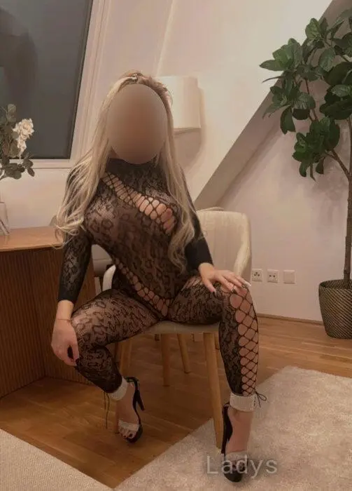 Annais, 27 years beautiful nude Kishinev escorts girl, height 165 sm, Weight 54 kg
