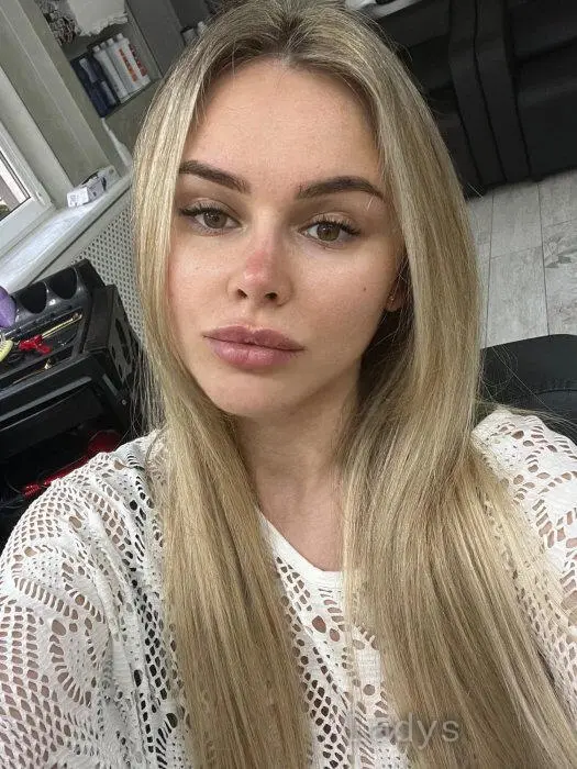 Lola, 25 years beautiful nude Kishinev escorts girl, height 171 sm, Weight 64 kg