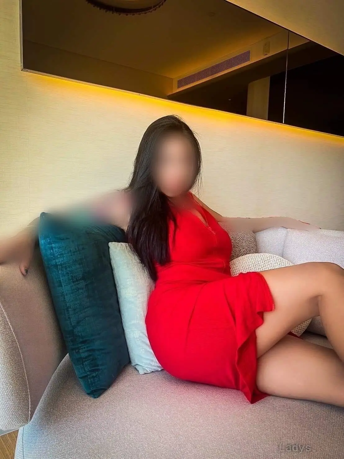 Rose, 32 years beautiful nude Ko Samui escorts girl, height 165 sm, Weight  kg