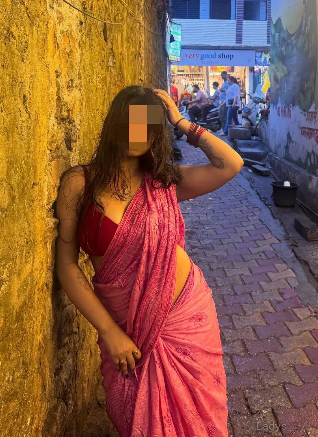 Sofia, 22 years old Kochi escort girl with big tits, height 166 sm, Weight  kg