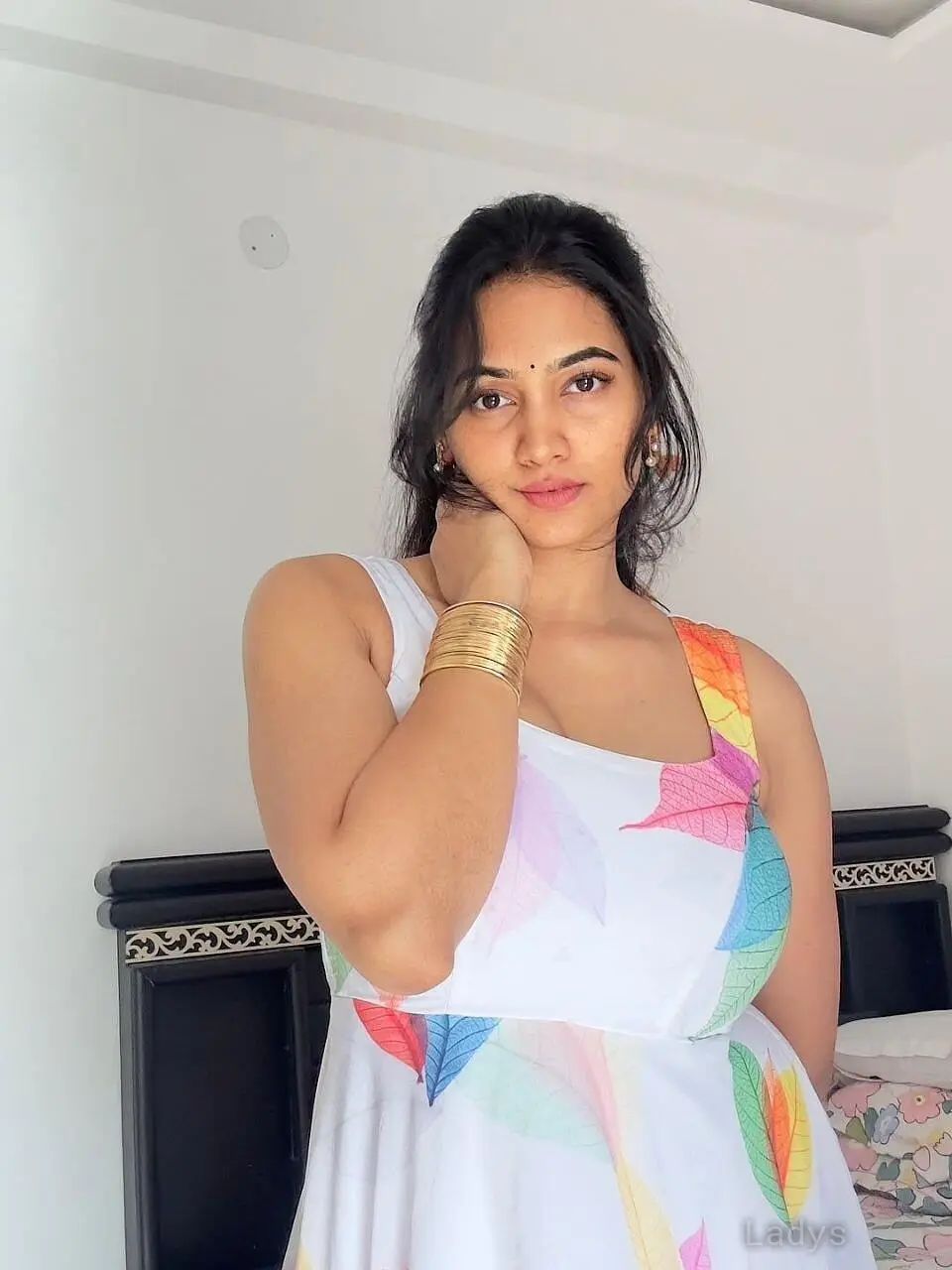 Tanu, years old Kochi escort girl with big tits, height sm, Weight kg