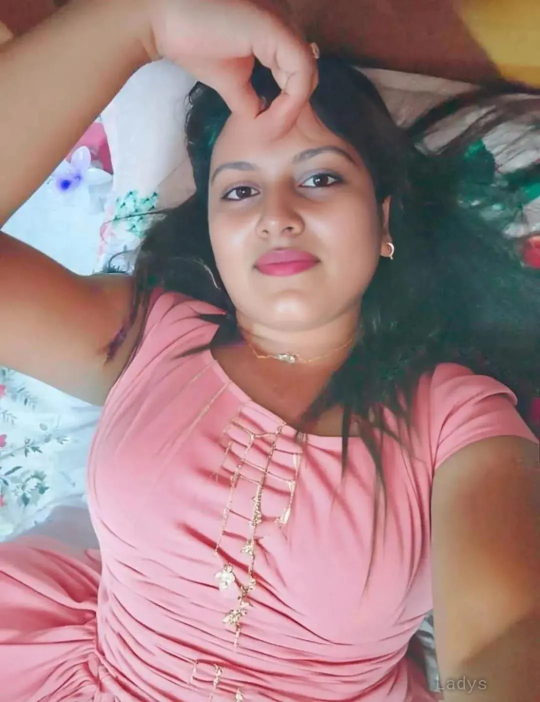 Annu, 22 years beautiful nude Kochi escorts girl, height 156 sm, Weight kg