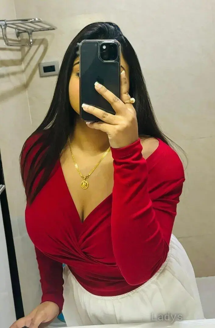 Ayesha, 23 years beautiful nude Kochi escorts girl, height 158 sm, Weight kg