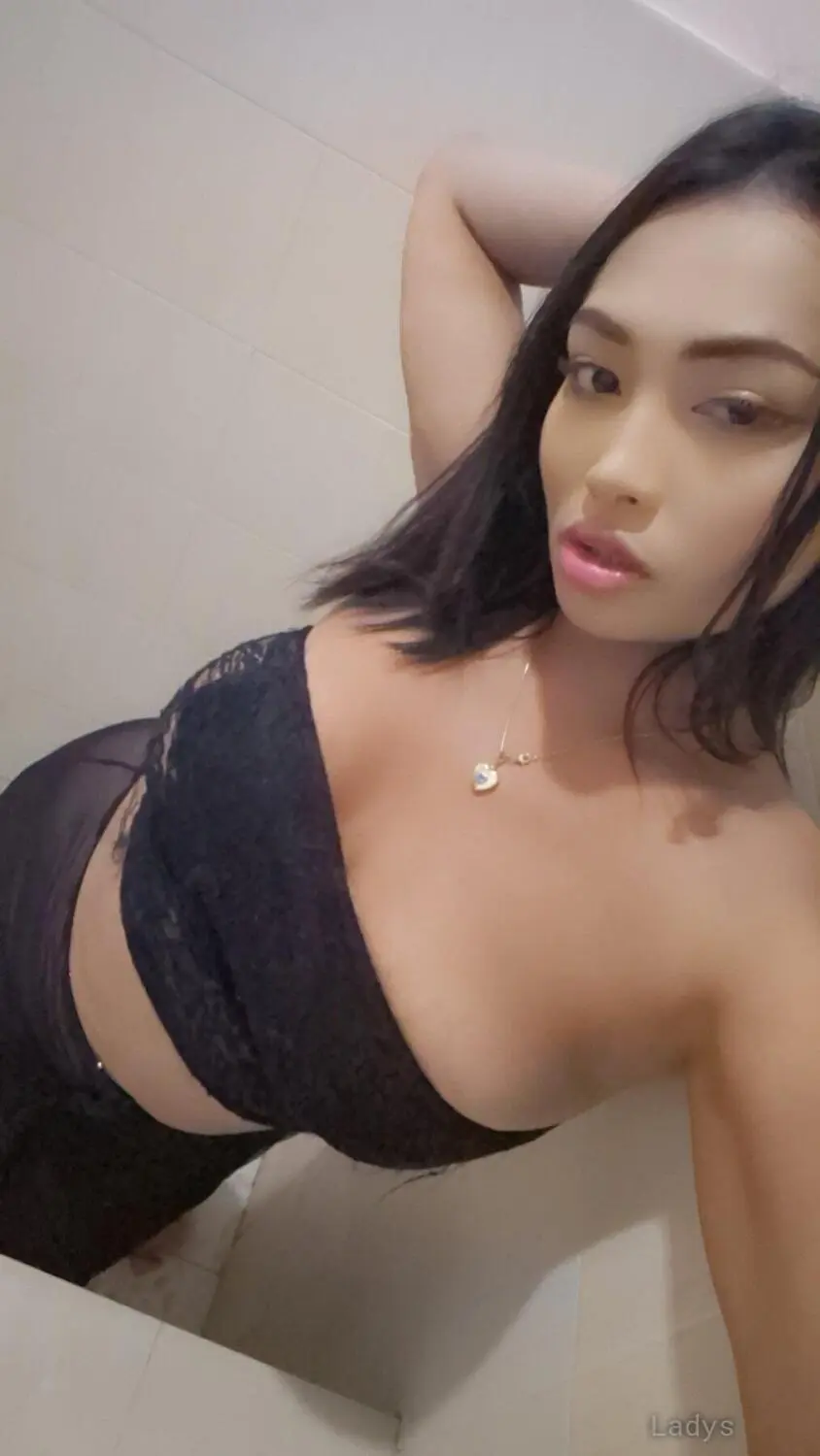 Katietanyares, 30 years beautiful nude Koh Phangan escorts girl, height 170 sm, Weight  kg