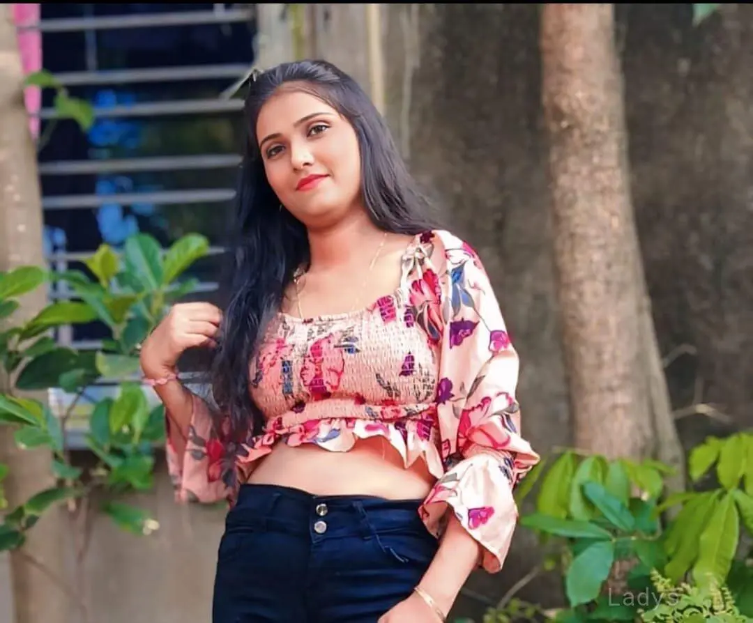 Bhumika Cam and Meet available, years old Kolkata escort girl with big tits, height sm, Weight kg