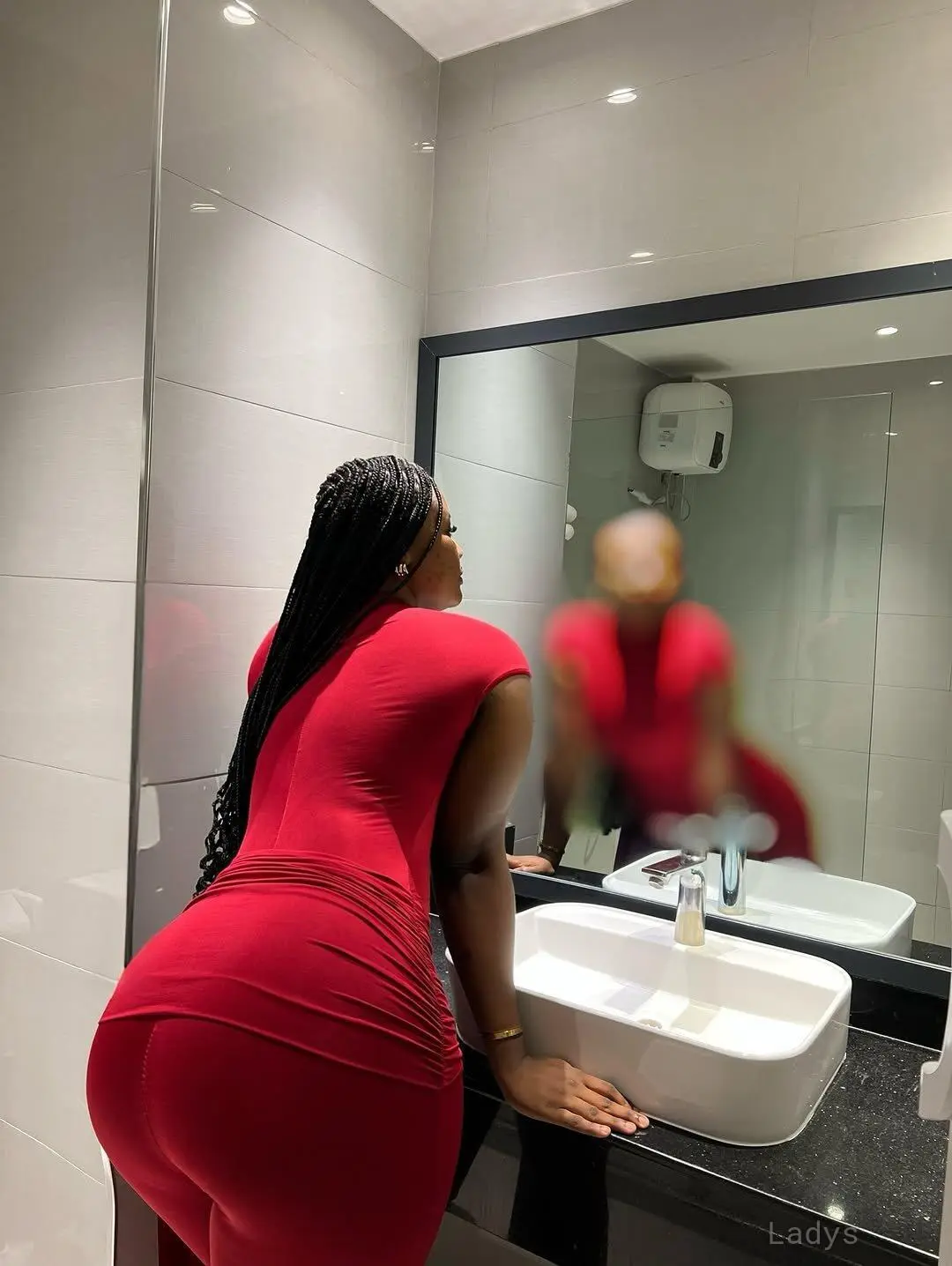 Sandra, 24 years old Kolkata escort girl with big tits, height  sm, Weight  kg