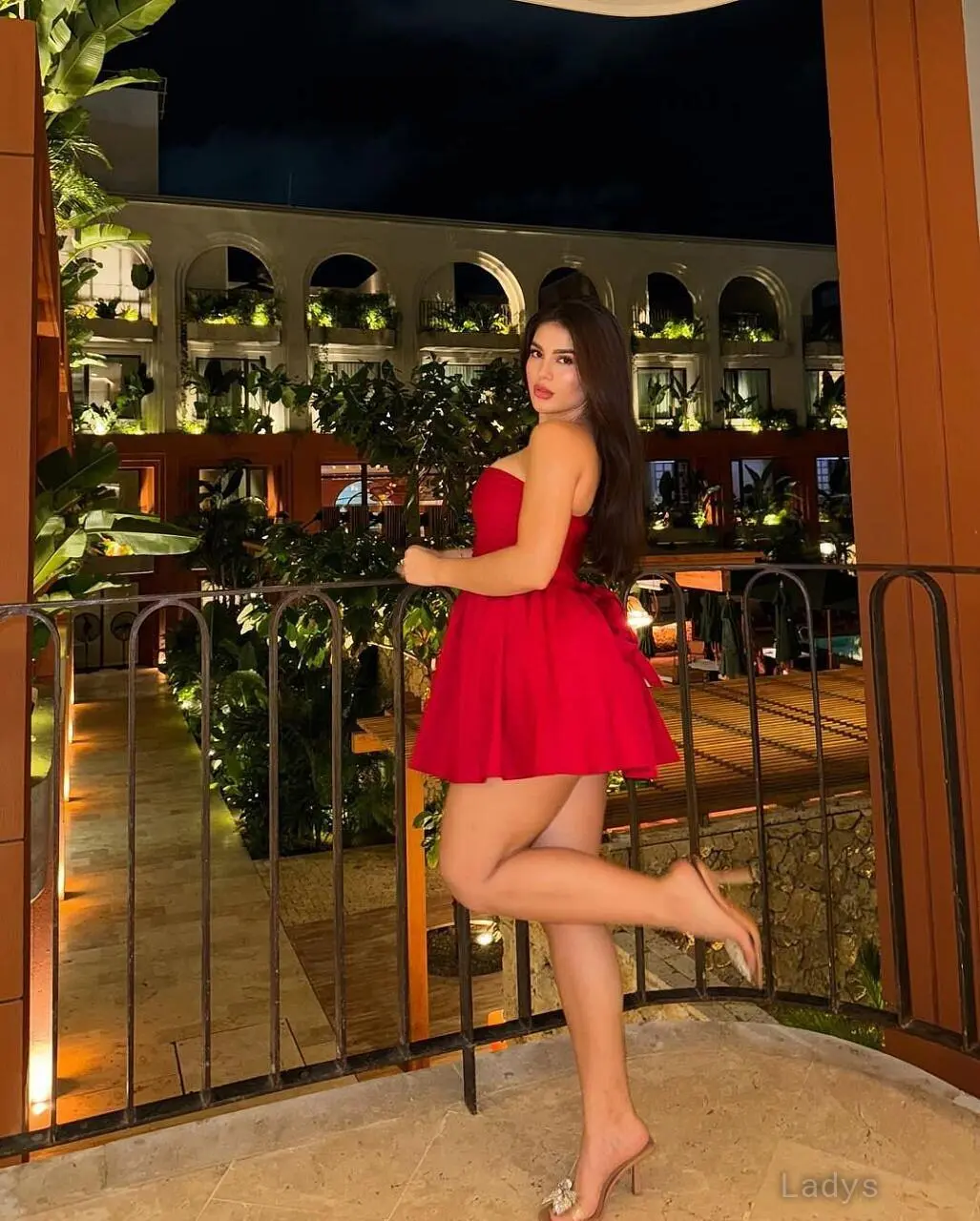 Serenity, 23 years old Kolkata escort girl with big tits, height 154 sm, Weight  kg