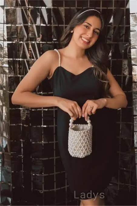 Sofia, 21 years old Kolkata escort girl with big tits, height 172 sm, Weight  kg