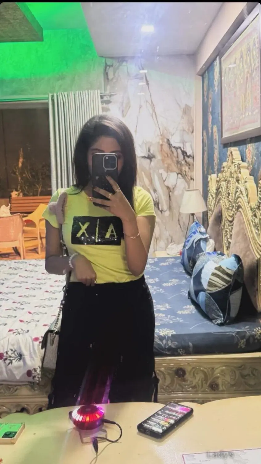 Arijit, 23 years beautiful nude Kolkata escorts girl, height  sm, Weight  kg