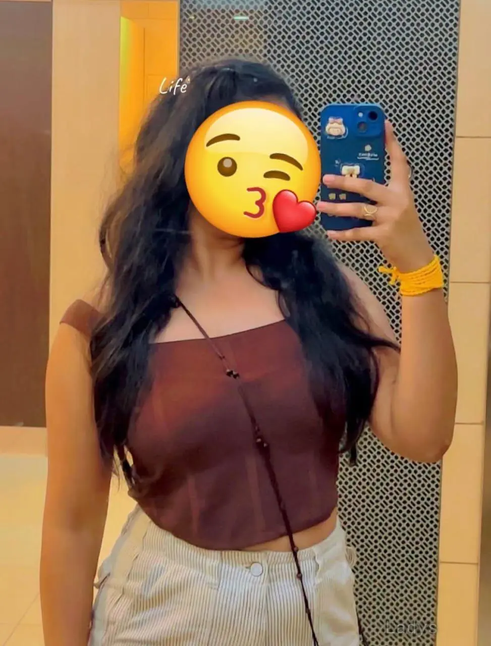 Kajal, 23 years beautiful nude Kolkata escorts girl, height 164 sm, Weight  kg