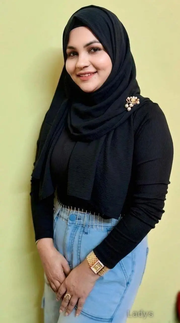 Roshni, years beautiful nude Kolkata escorts girl, height sm, Weight kg