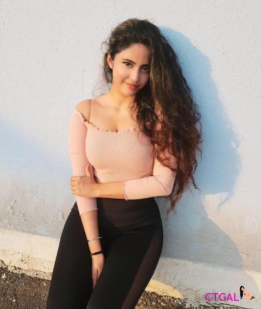 Sonia, 22 years beautiful nude Kolkata escorts girl, height 154 sm, Weight  kg