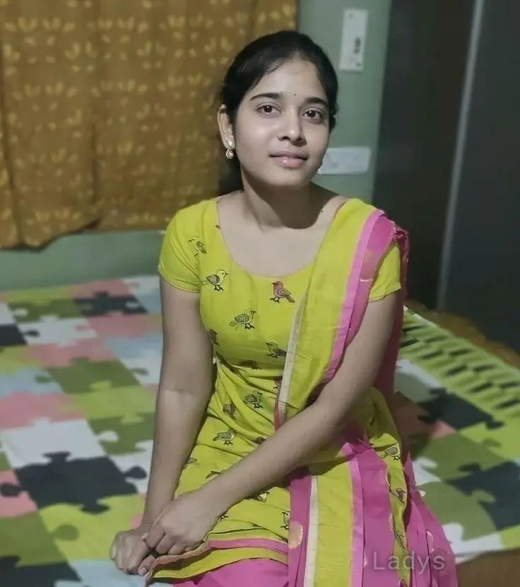 Nandni, 21 years beautiful nude Kozhikode escorts girl, height 154 sm, Weight kg