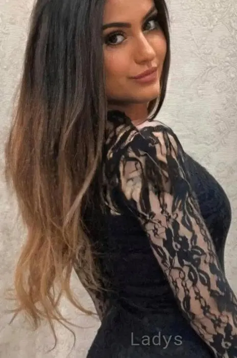 Metine, 25 years beautiful nude Kragujevac escorts girl, height 160 sm, Weight 47 kg