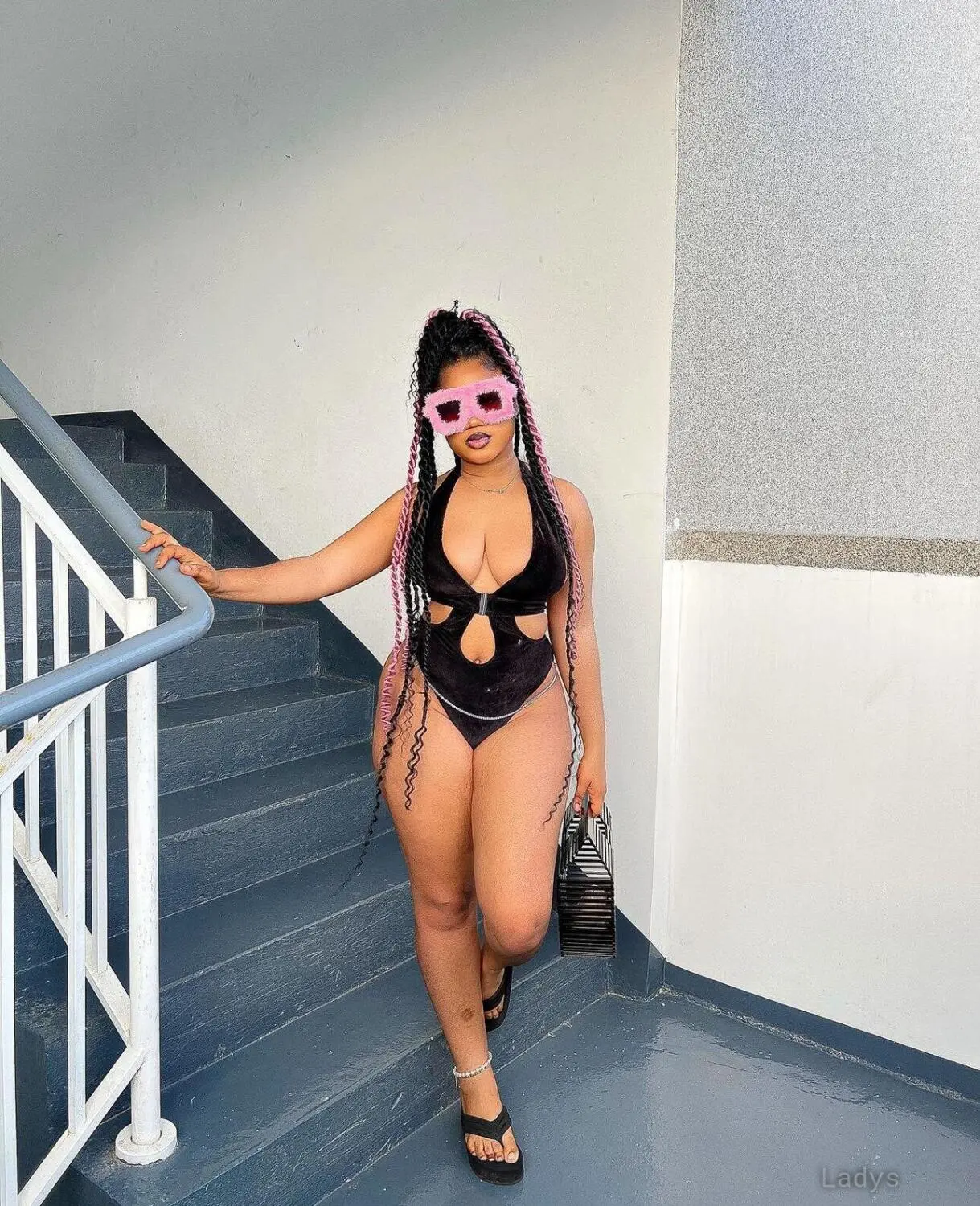Ayra, years old Kuala Lumpur escort girl with big tits, height sm, Weight kg