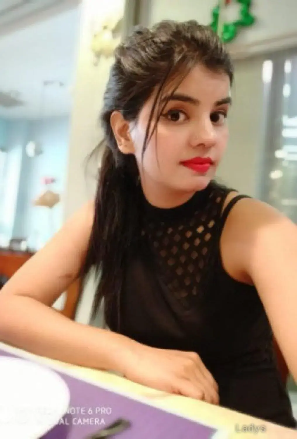 Dolly, 27 years beautiful nude Kuala Lumpur escorts girl, height 165 sm, Weight 52 kg