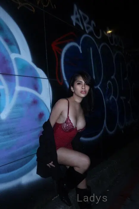 SOFIA, 24 years beautiful nude Kuala Lumpur escorts girl, height 153 sm, Weight 49 kg