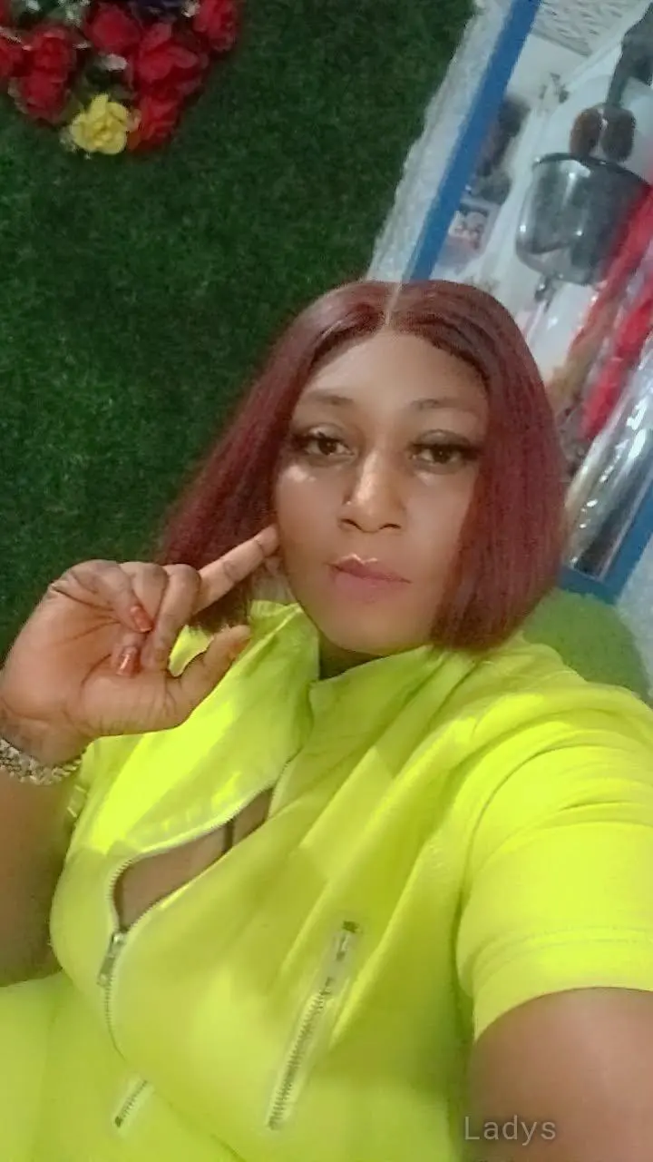 Creamy, 36 years beautiful nude Lagos escorts girl, height 165 sm, Weight  kg