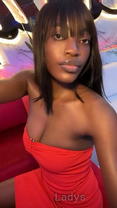 Katie, 19 years beautiful nude Lagos escorts girl, height 169 sm, Weight 40 kg