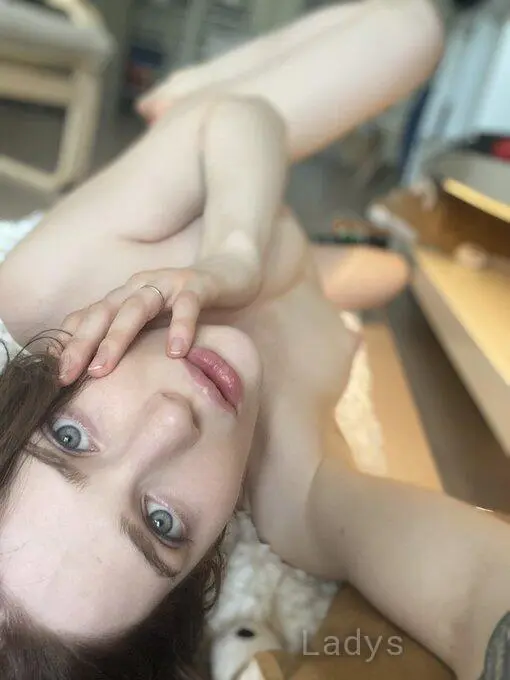 Lucine, 25 years beautiful nude Lagos escorts girl, height 155 sm, Weight 65 kg
