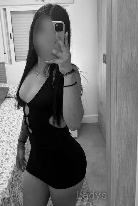 Alison, 20 years beautiful nude Las Palmas de Gran Canaria escorts girl, height 157 sm, Weight 56 kg